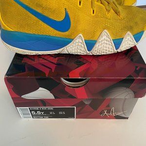 Nike Kyrie 4 Kix Basketball Sneakers Size 5.5Y